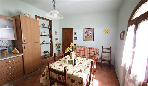 Agriturismo Il Girasole San Gimignano Exterior photo